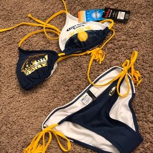 Corona bikini